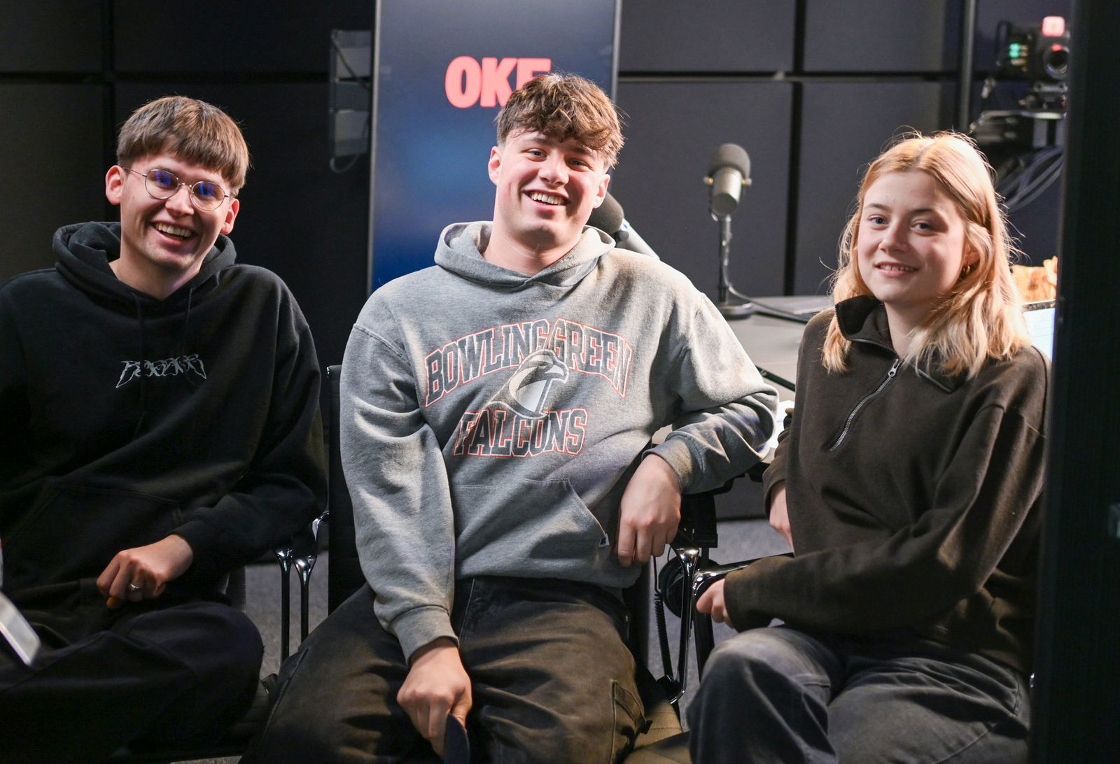 Im Podcast «OKF - Ortskontrollfahrt» erzählt Lukas von seiner Kindheit und Jugend in Ostdeutschland. 