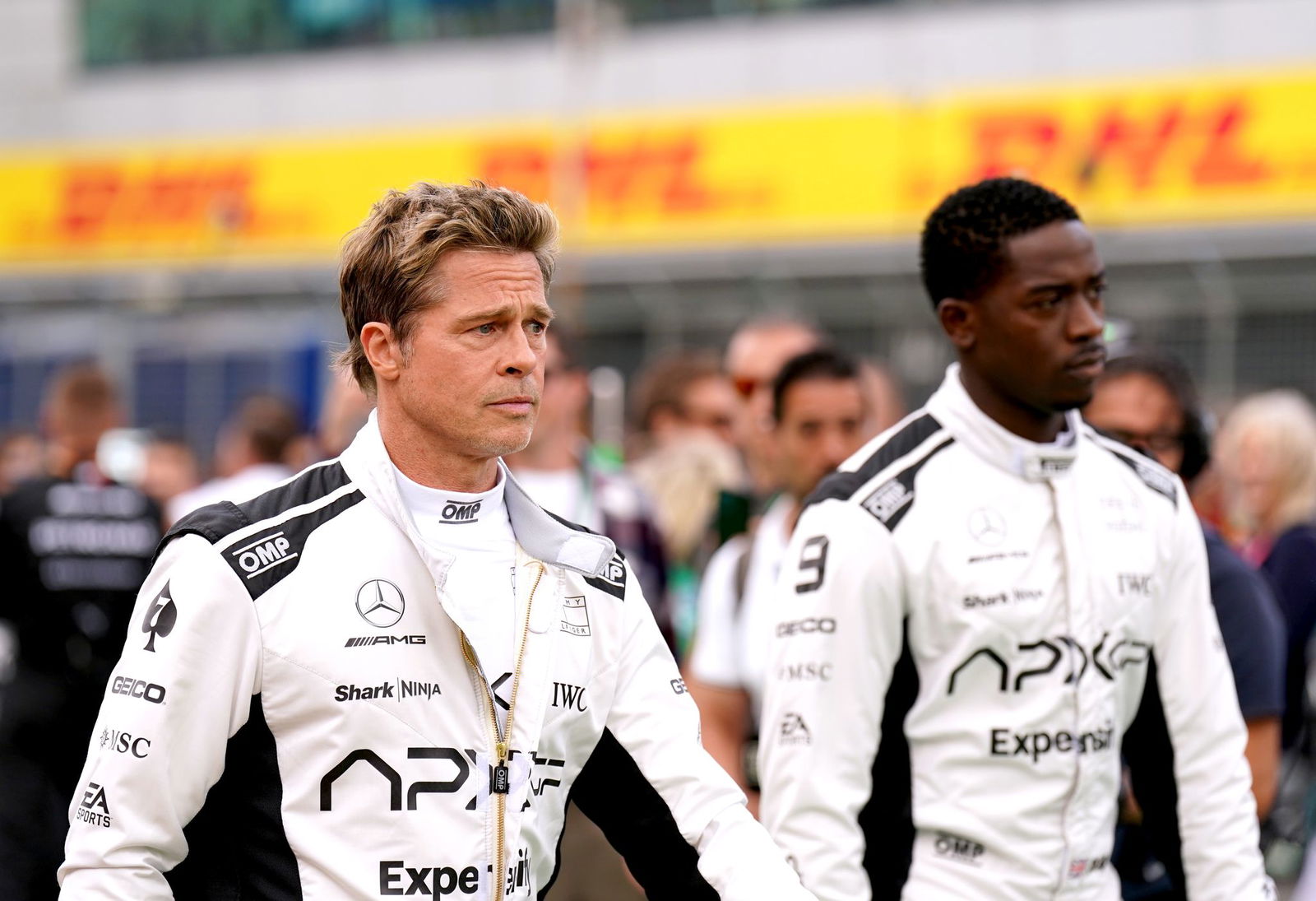 Brad Pitt (l) und Damson Idris, beim Dreh von «F1».