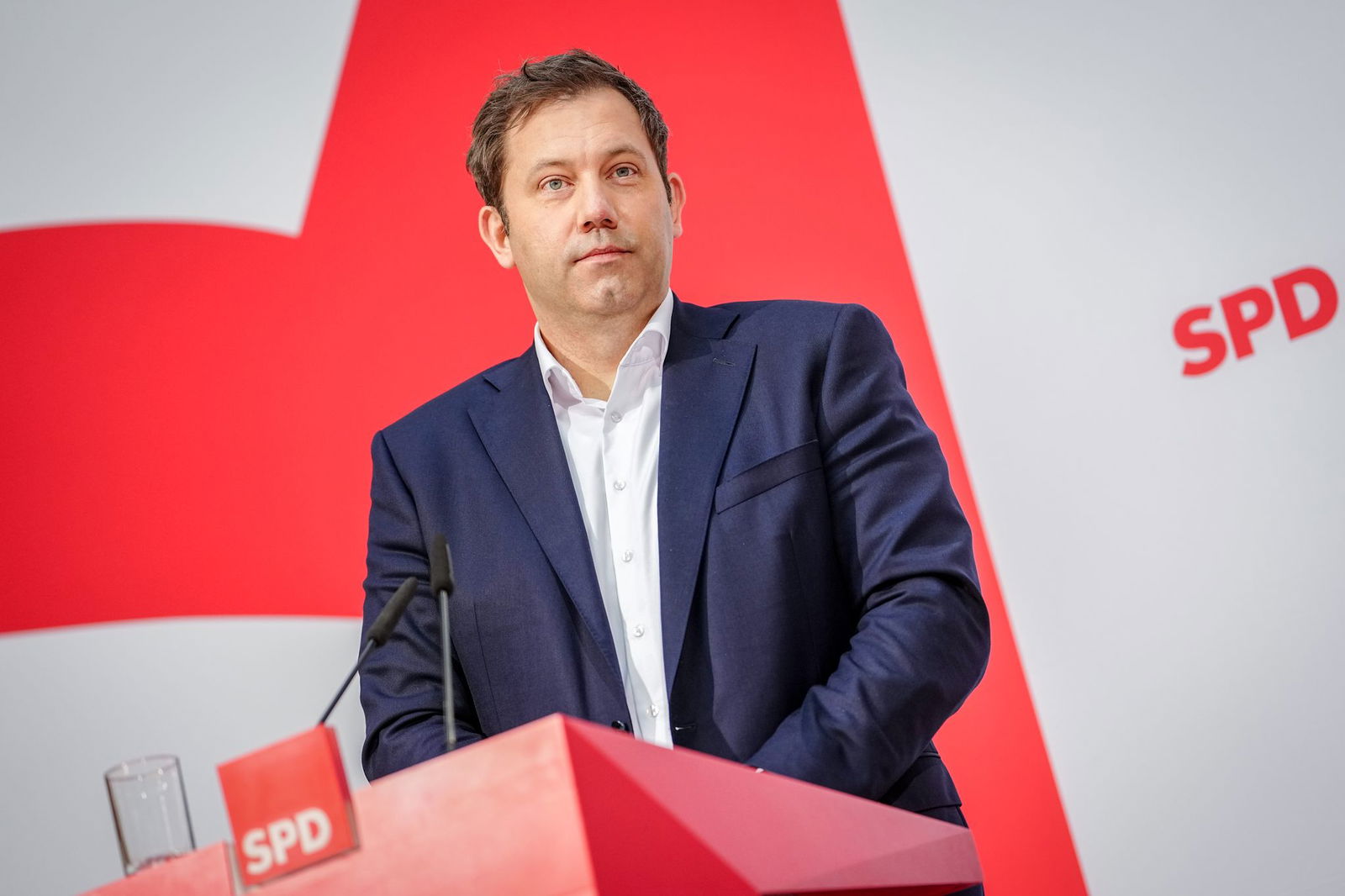 Der SPD-Fraktions- und Bundesvorsitzende Lars Klingbeil hat seinen Auftritt beim Politischen Aschermittwoch in Ludwigsburg abgesagt.