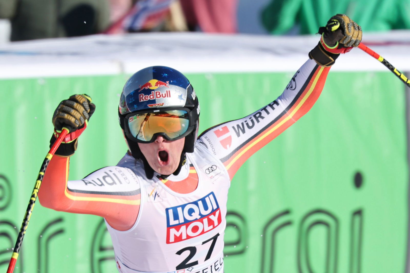 Feiert ihren ersten Podestplatz im Weltcup: Emma Aicher.