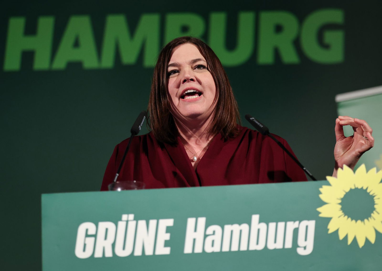 Die Hamburger Grünen nehmen die Einladung der SPD zum Sondierungsgespräch an.