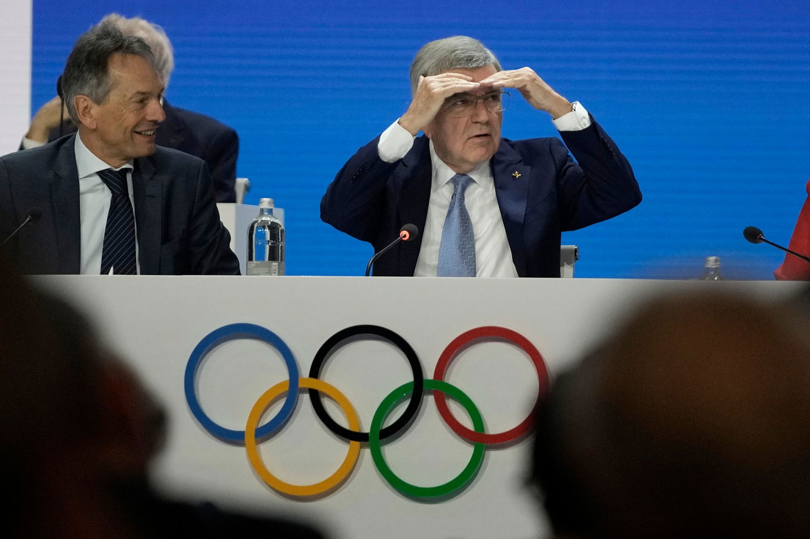 Sucht seinen Nachfolger: IOC-Präsident Thomas Bach (r). 