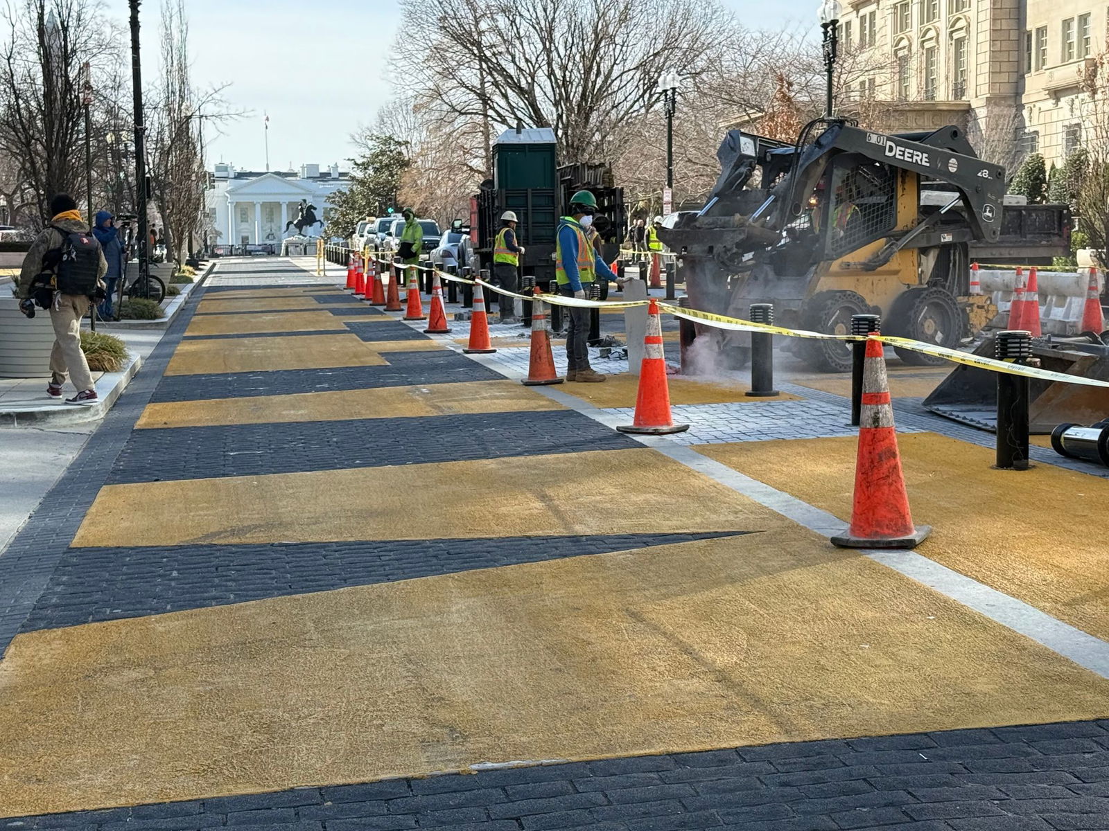 Bauarbeiten vor Trumps Fenster 