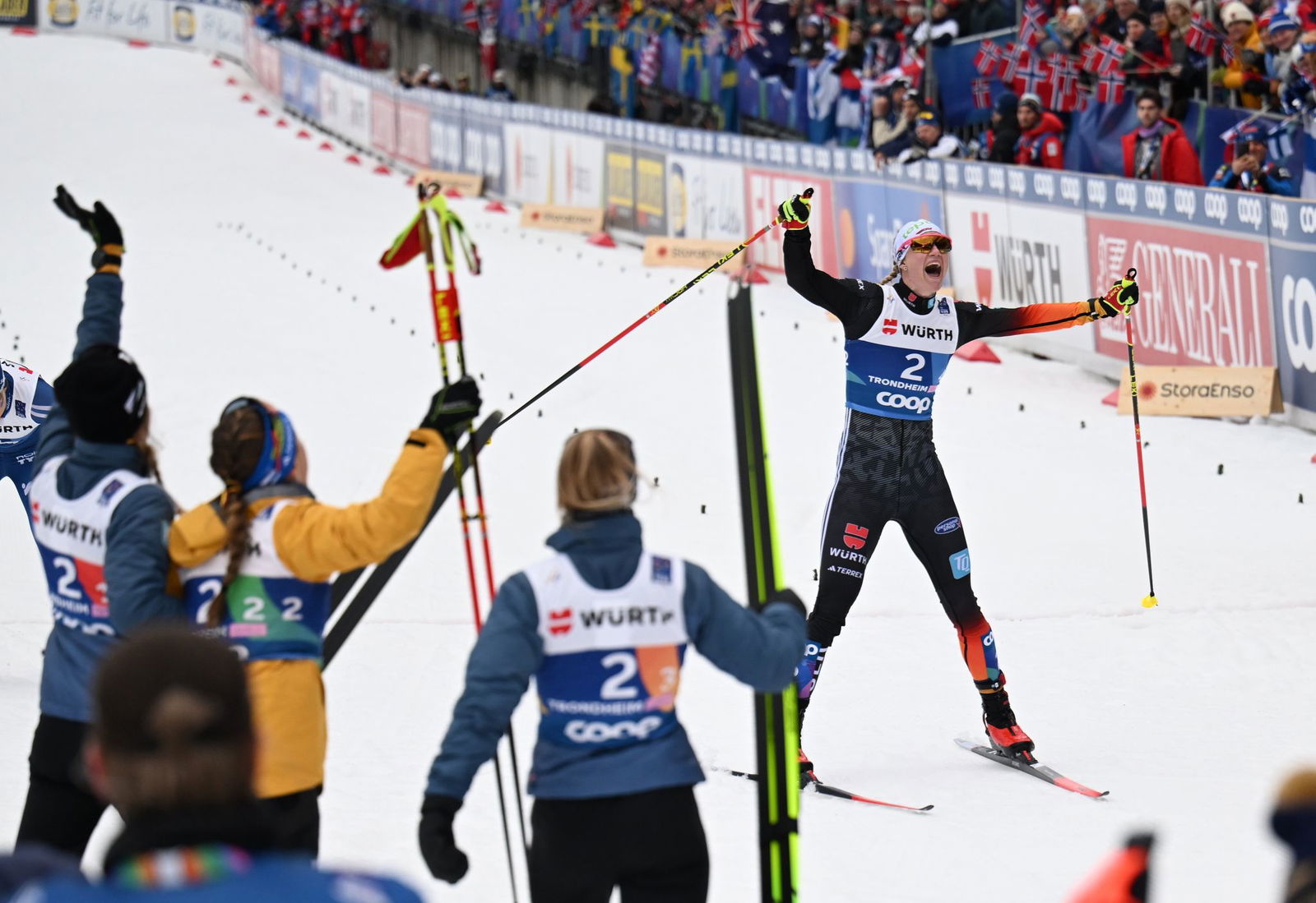 Der Moment, in dem Bronze feststeht.