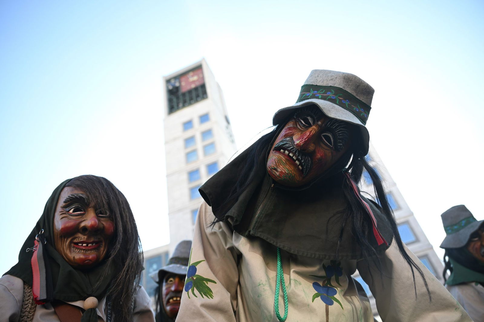  Der Umzug startete mit 20 Minuten Verspätung. 