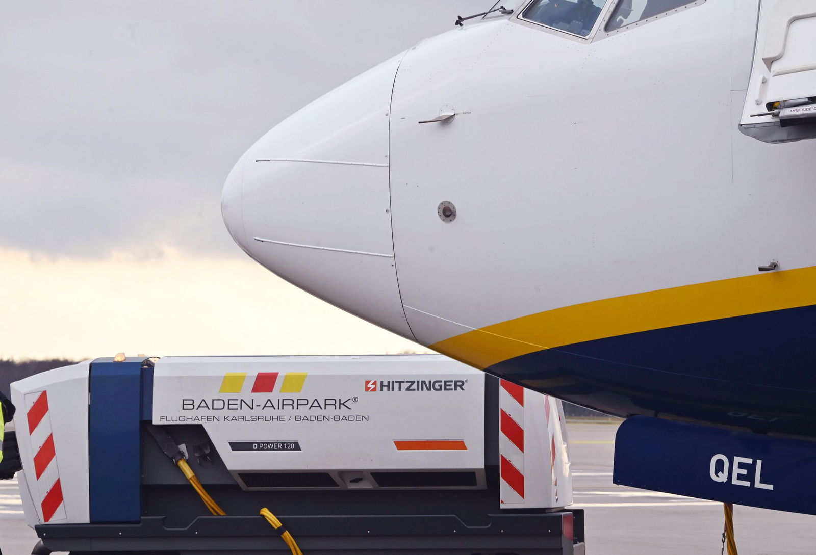 Der Warnstreik hat auch massive Auswirkungen auf die Abflüge vom Baden-Airport. (Archivbild) 
