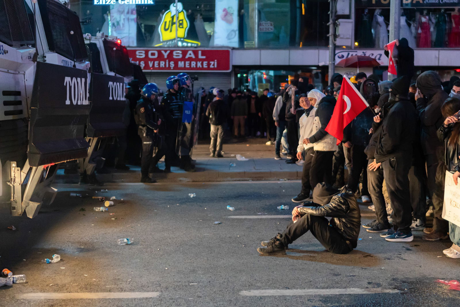 Proteste in der Türkei nach Ekrem İmamoğlus Festnahme 