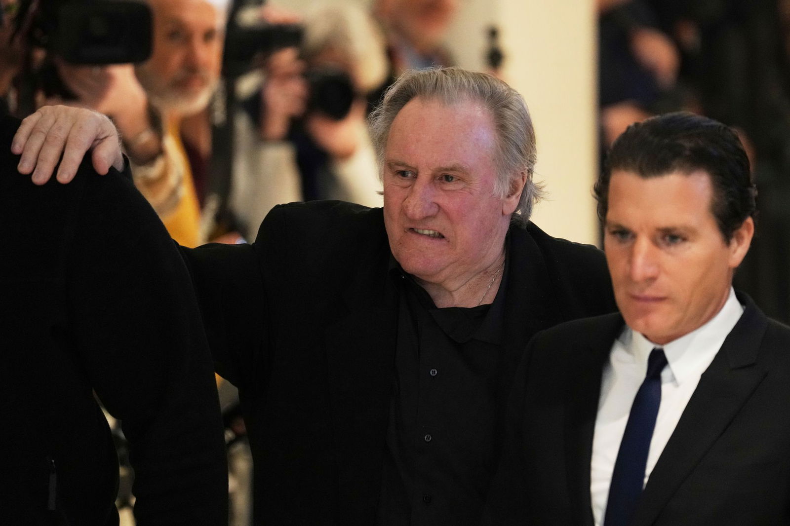Depardieu weist Anschuldigungen zurück