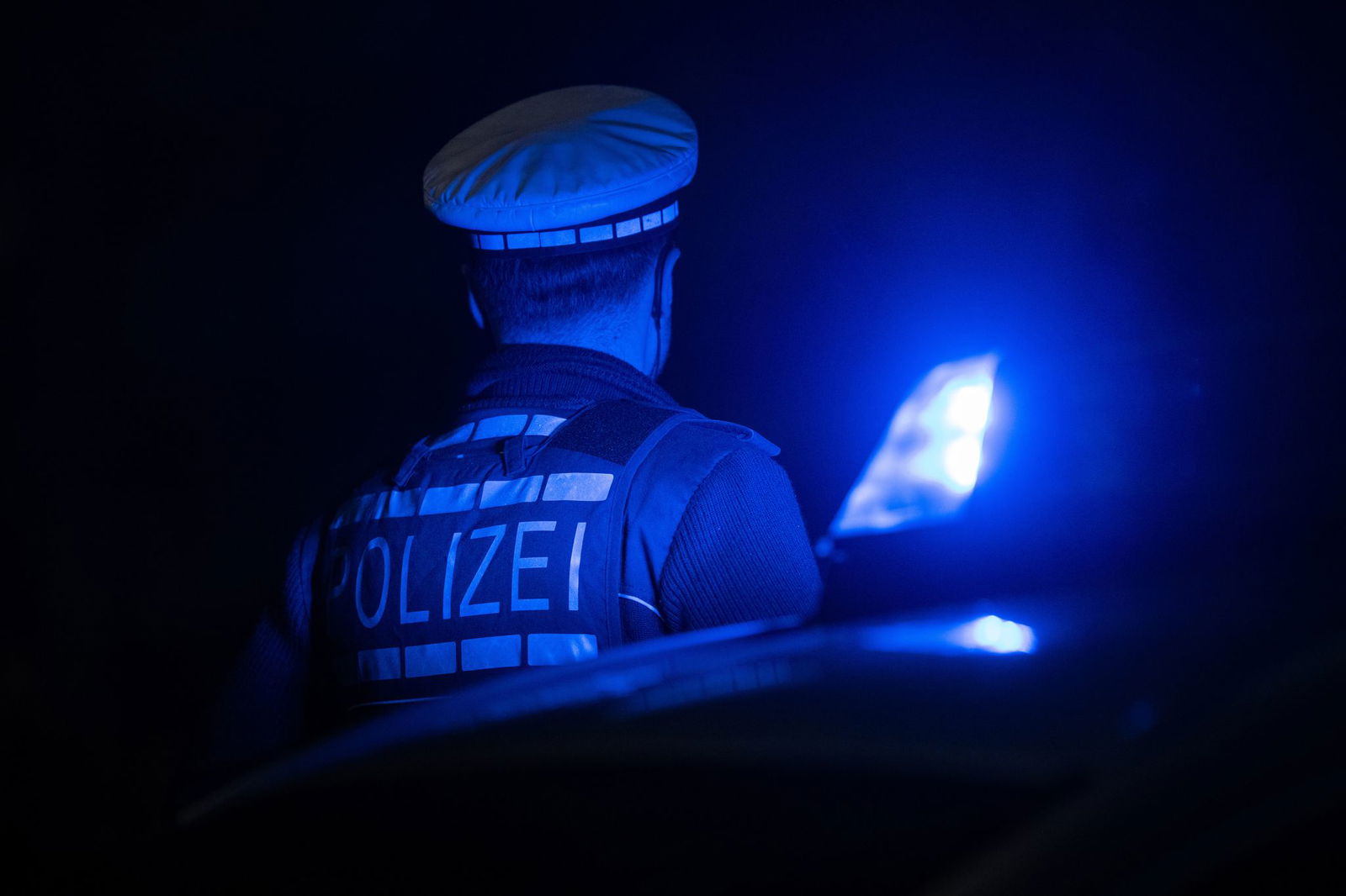 Die Polizei ermittelt gegen die 24-Jährige. (Symbolbild)