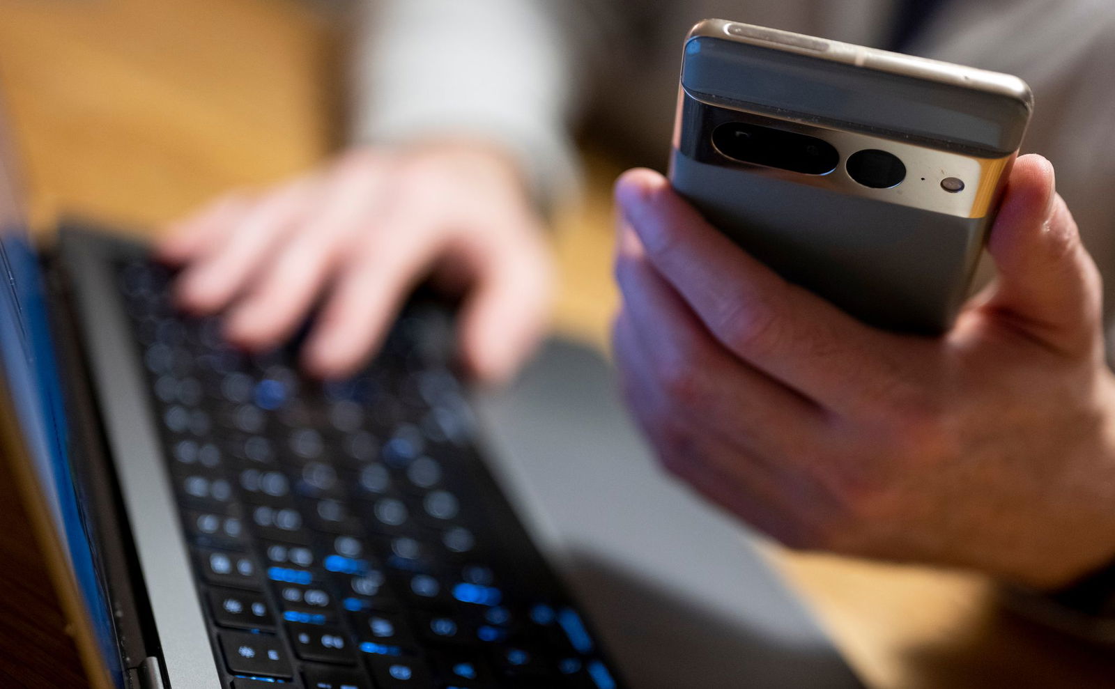 Millionenschaden durch manipulierte Rechnungen per E-Mail. (Foto Illustration)