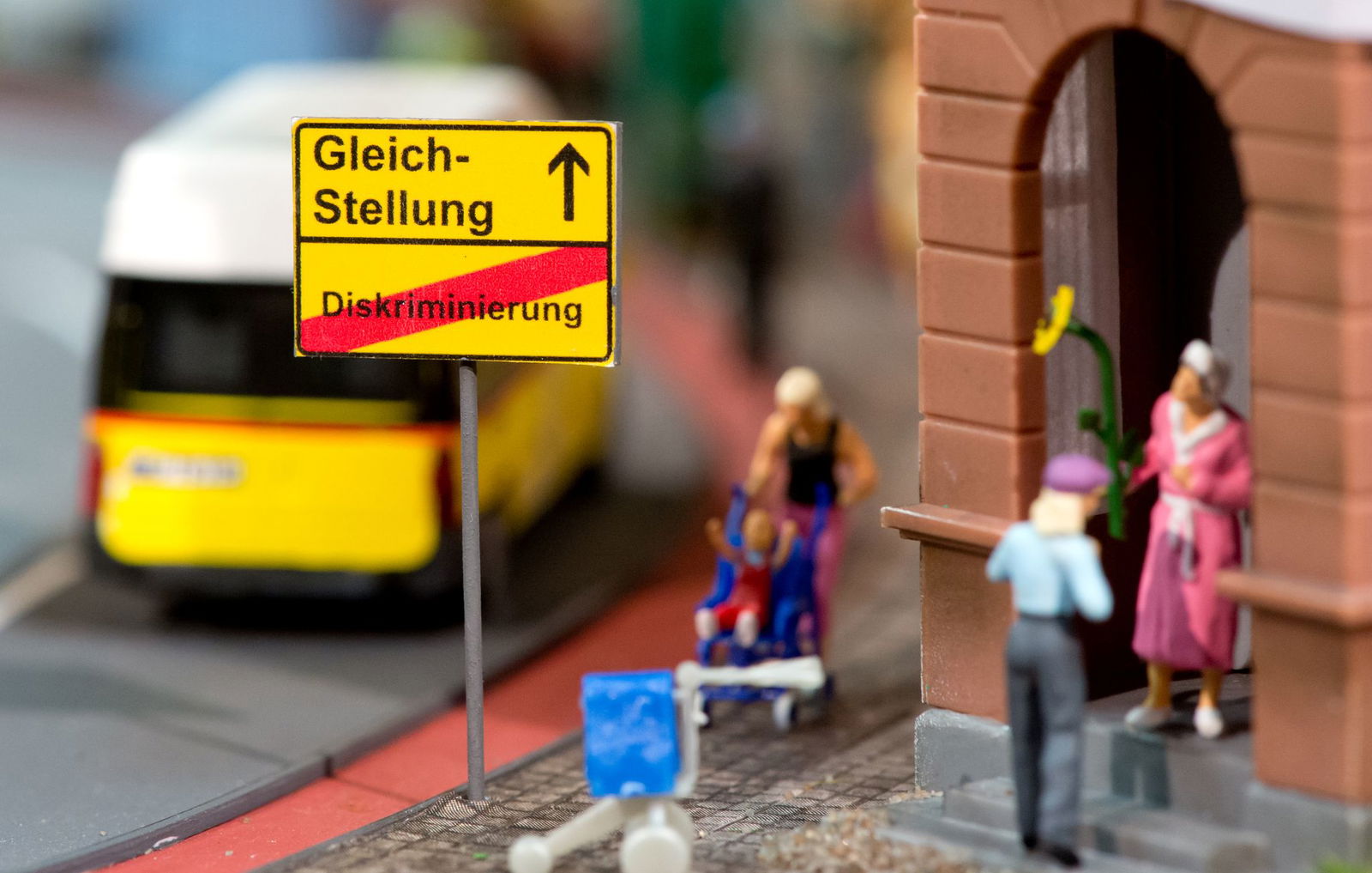 Diskriminierung gibt es in vielen Bereichen. Das Saarland will die Gleichstellung von Frauen und Männern aktiv und nachhaltig vorantreiben. (Symbolbild) 