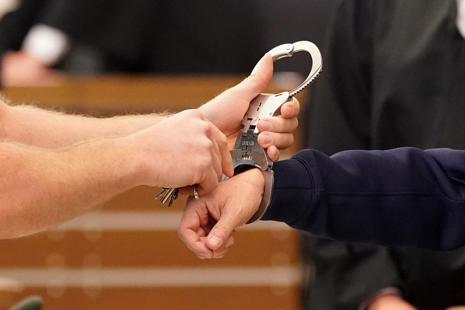 Dem Mann wird ein Millionen-Betrug vorgeworfen. (Symbolbild)