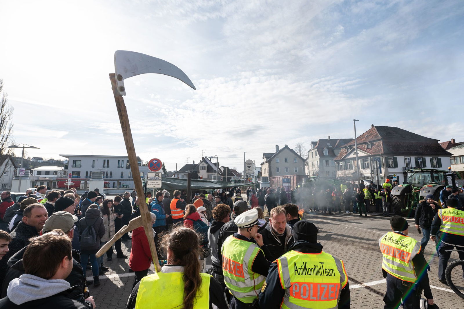 Beim politischen Aschermittwoch der Grünen waren Proteste im vergangenen Jahr so aus dem Ruder gelaufen, dass die geplante Veranstaltung abgesagt werden musste. (Archivbild)