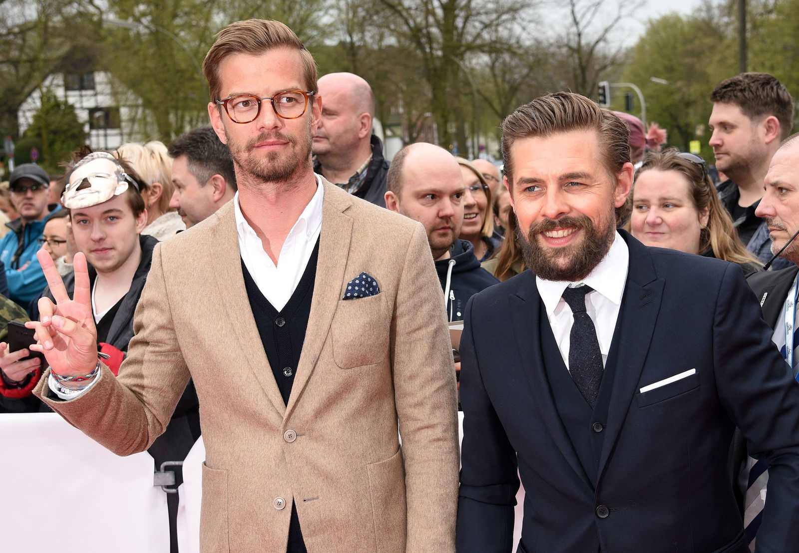 Joko Winterscheidt (l) und Klaas Heufer-Umlauf bleiben ihrem Haussender ProSieben treu.