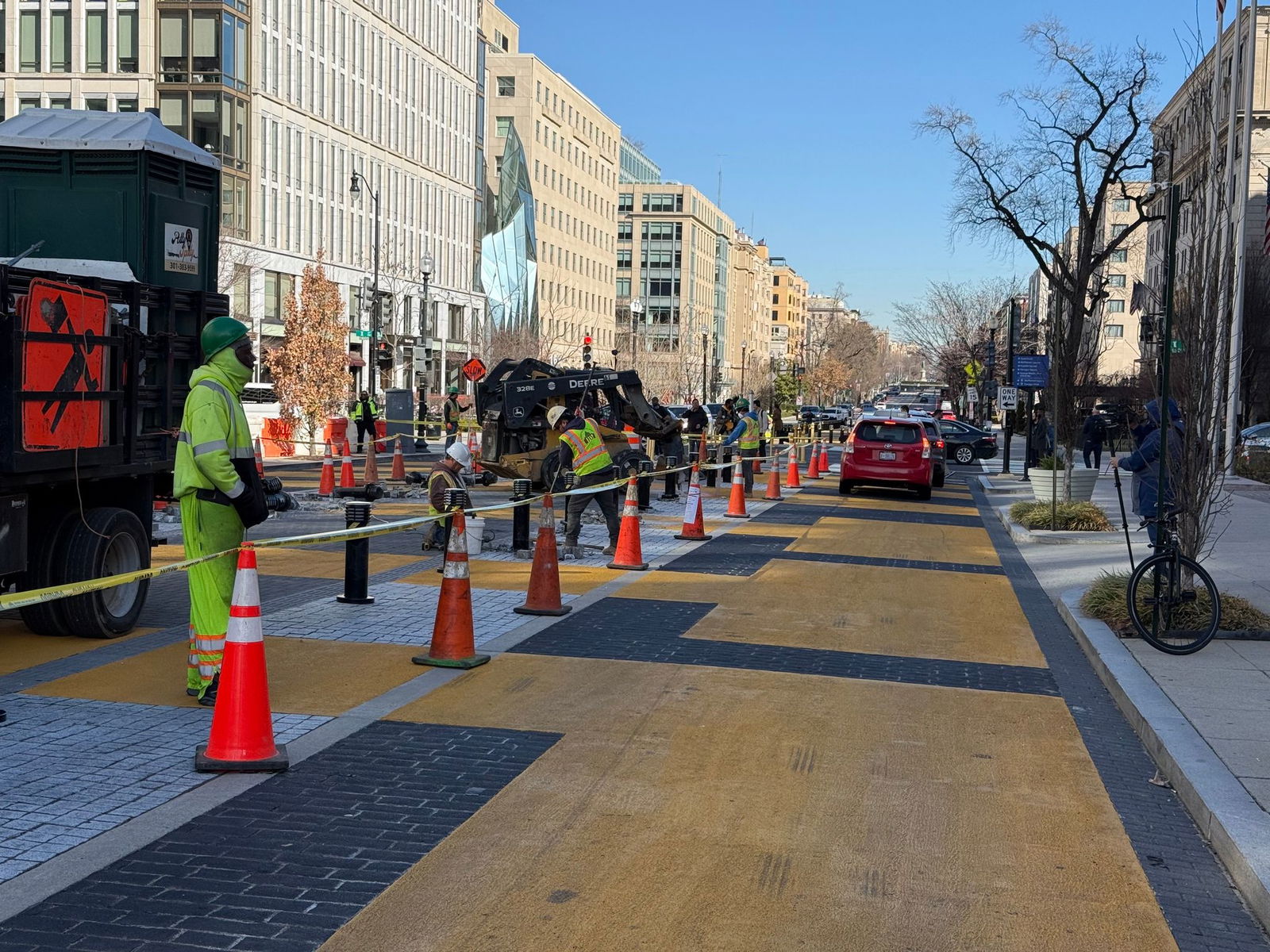 Der Schriftzug wird entfernt