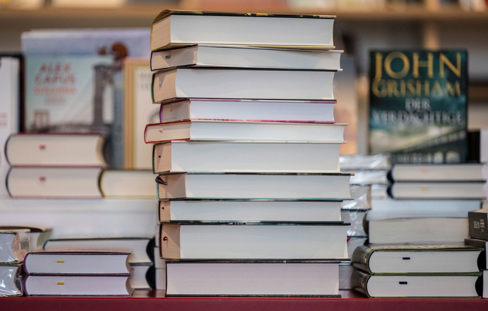 Der Anna-Seghers-Preis wird an Autoren und Autorinnen aus Südamerika und Deutschland verliehen. (Symbolbild)