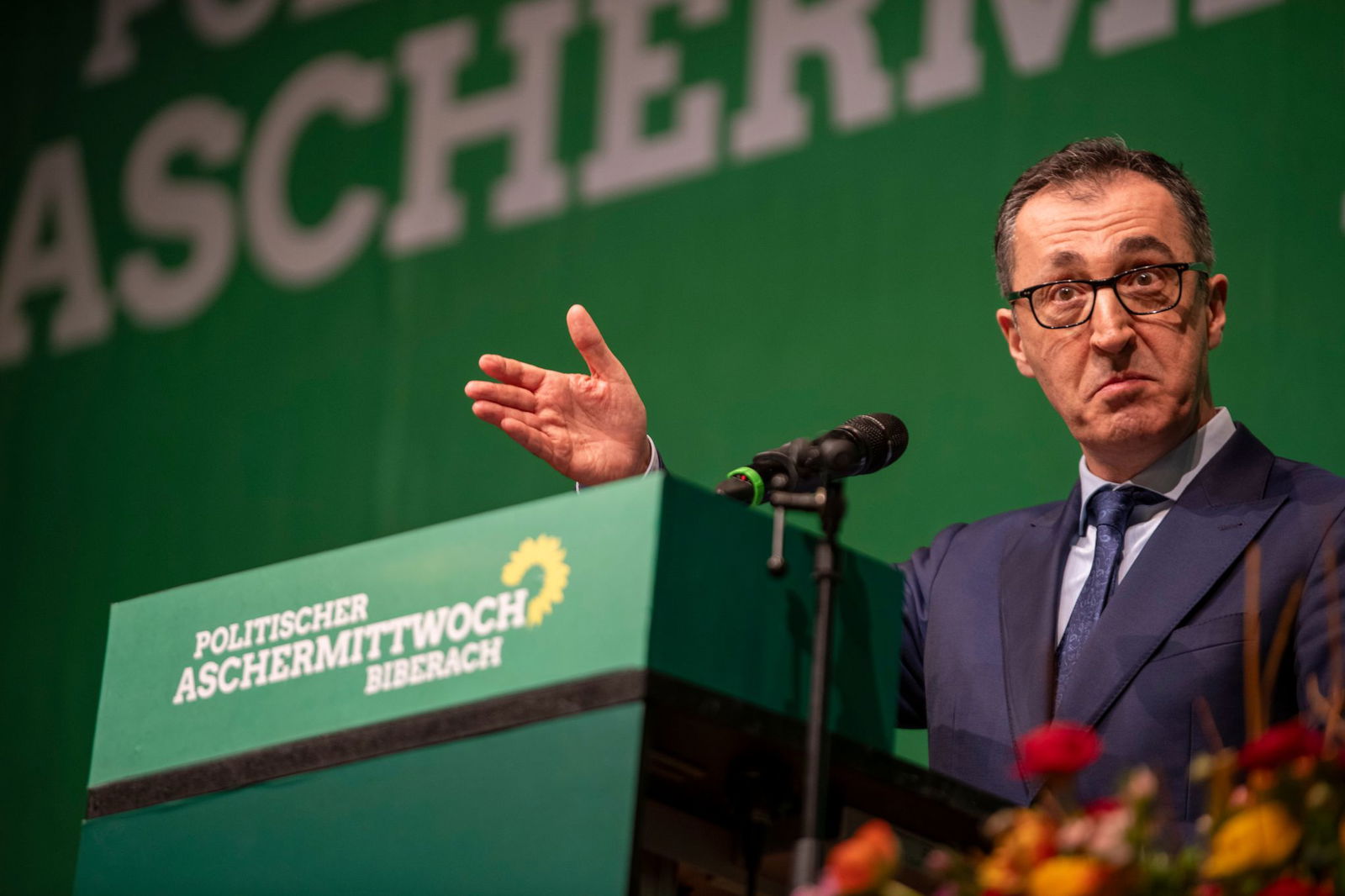 Cem Özdemir lästerte auf der Bühne über die Aussicht auf neue Bundesminister der CSU.