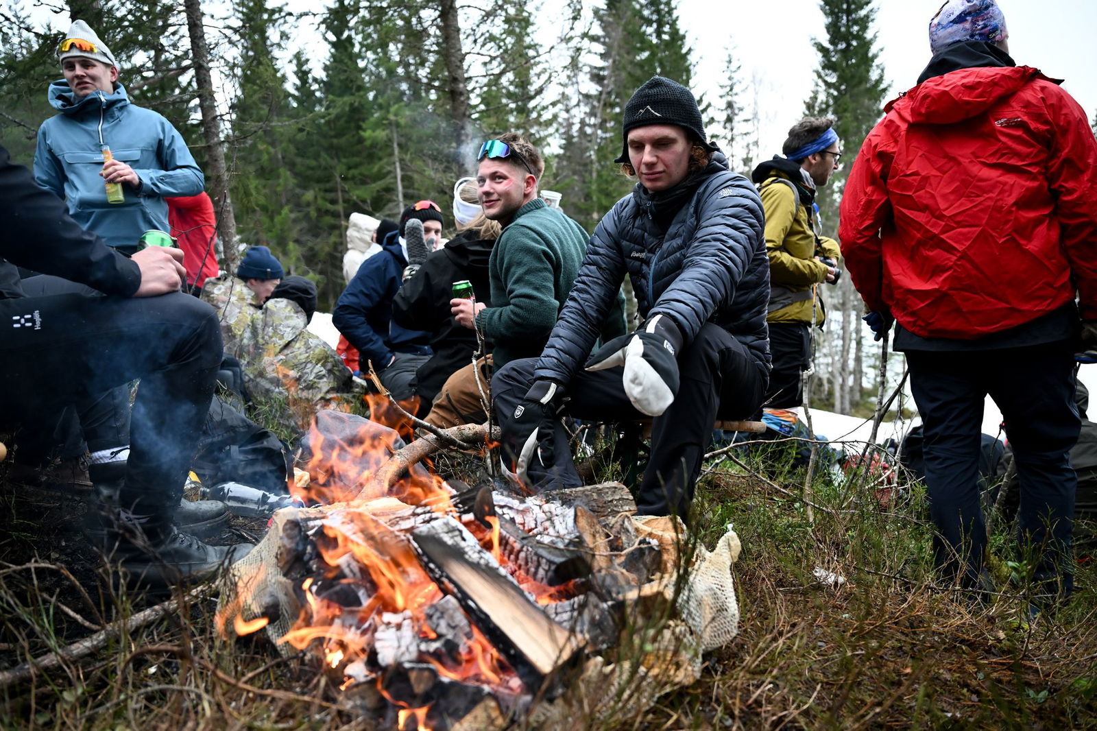 Die Fans trotzten Regen und Wind.