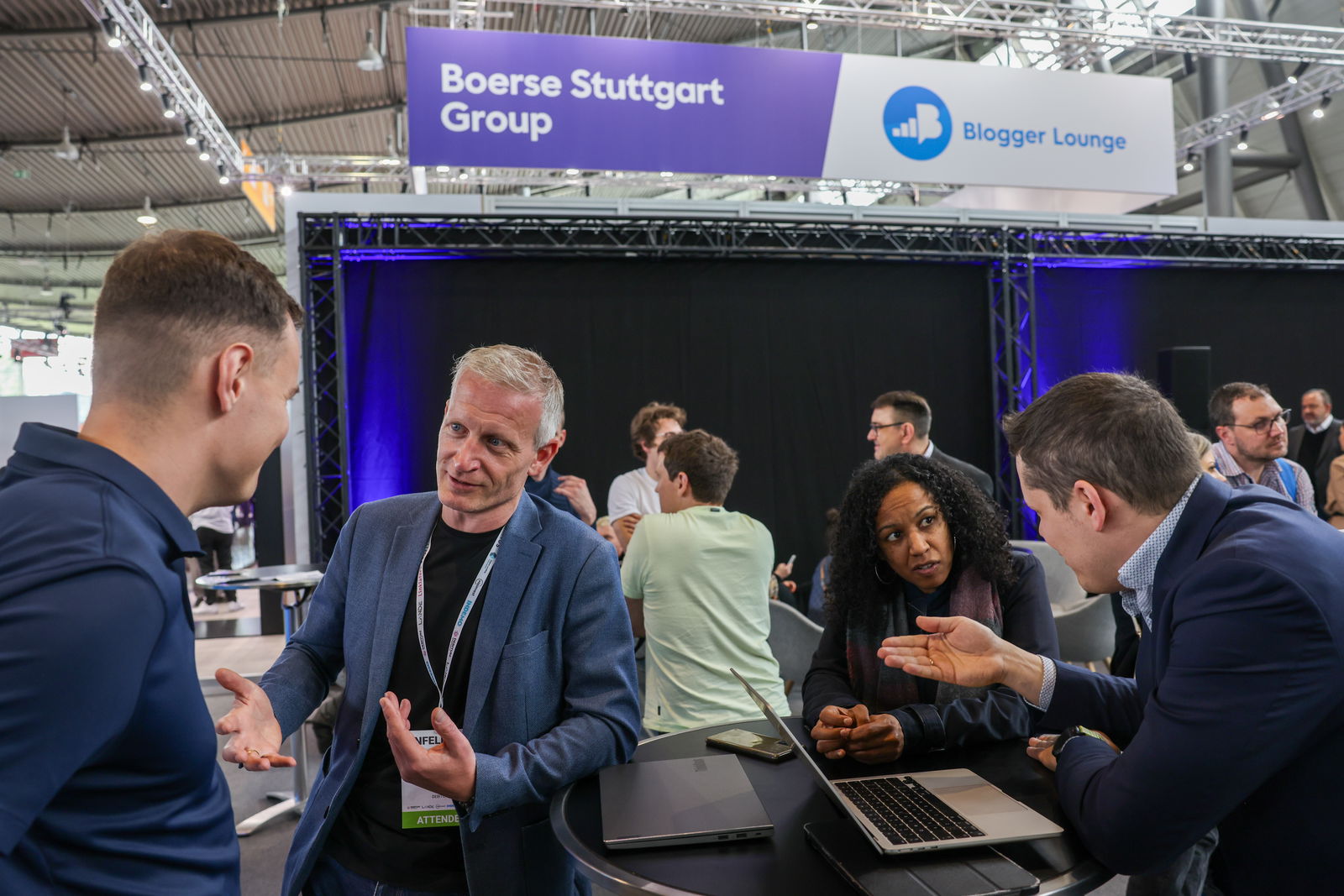 Invest 2025: Dein Finanzwissen. Dein Netzwerk. Deine Zukunft. 