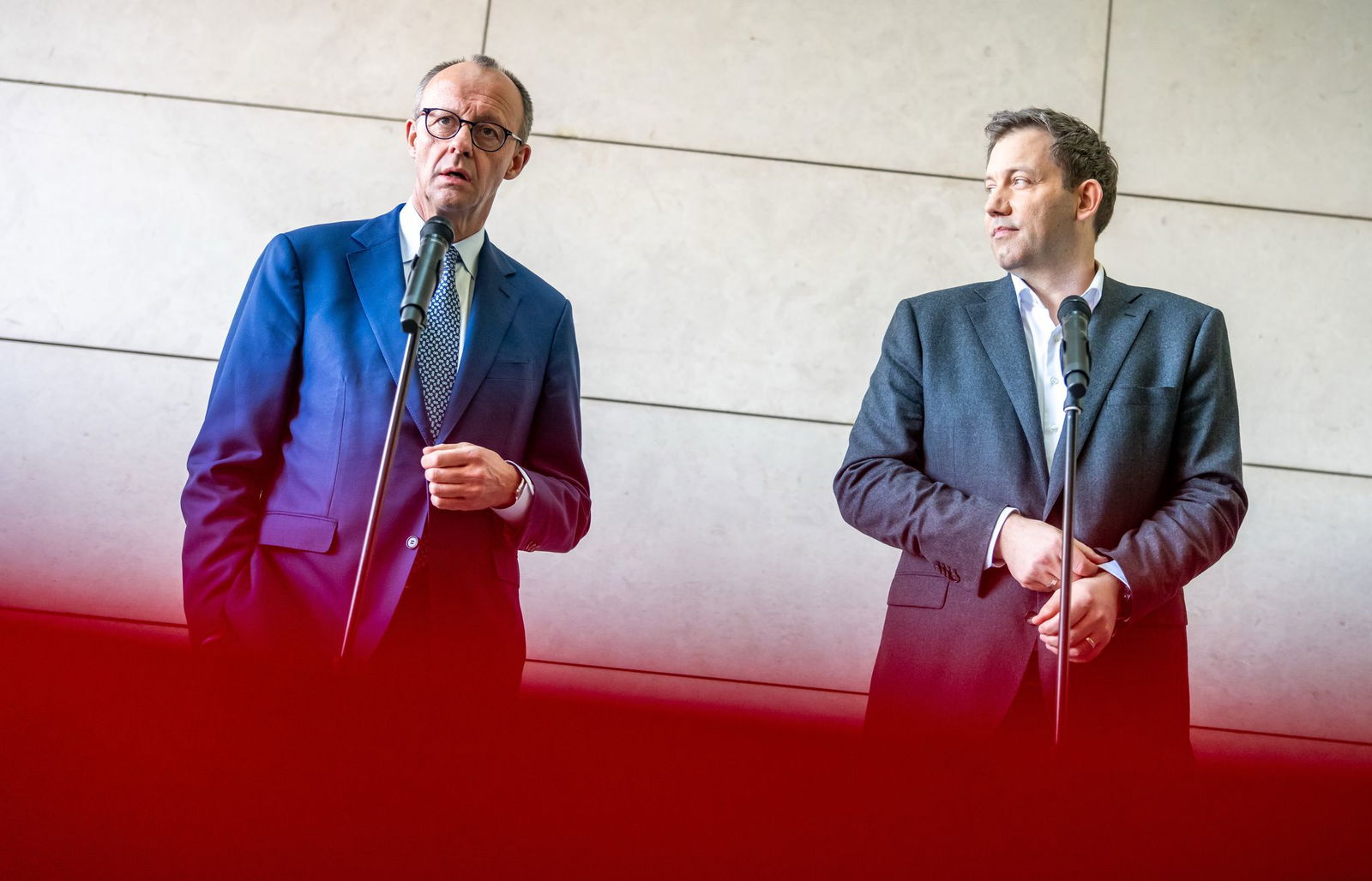 Raus aus dem Wahlkampfmodus, rein in die Verhandlungen: Nach der Bundestagswahl haben sich Merz und Klingbeil vorsichtig angenähert. (Archivbild)