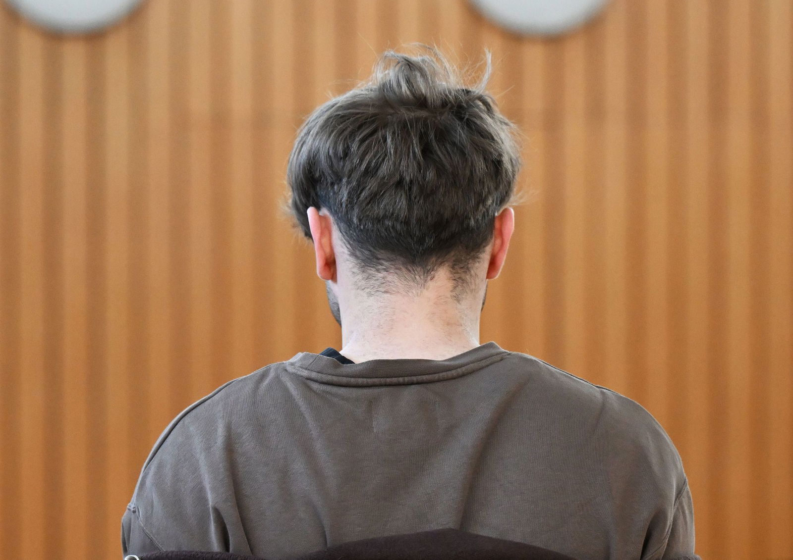 Der Angeklagte wurde zu einer Bewährungsstrafe verurteilt.