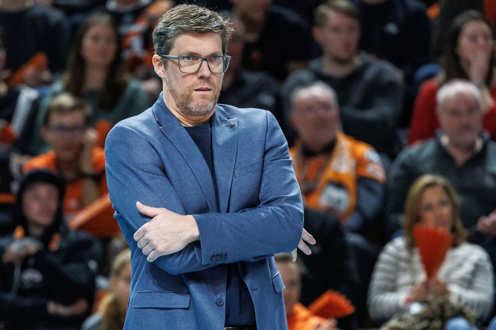 Lüneburgs Trainer Stefan Hübner verpasste mit seinem Team den vorzeitigen Einzug ins Finale.