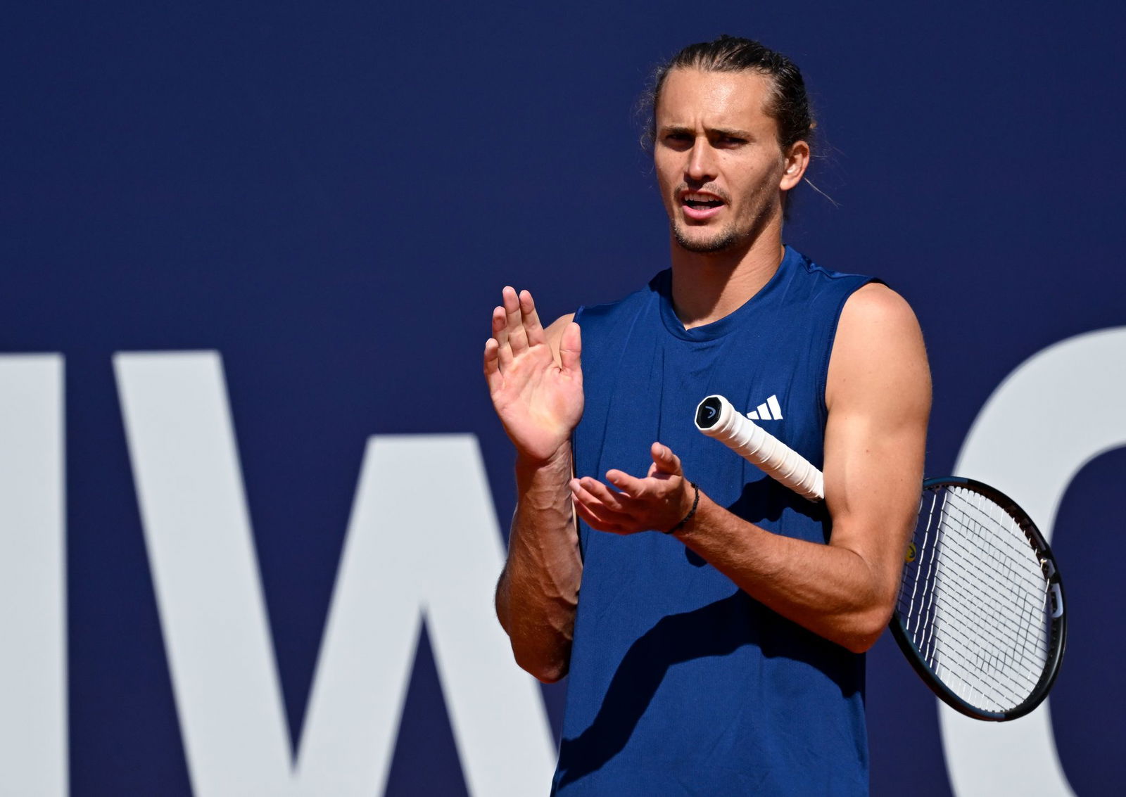 Alexander Zverev will sich in München aus der Formkrise befreien.