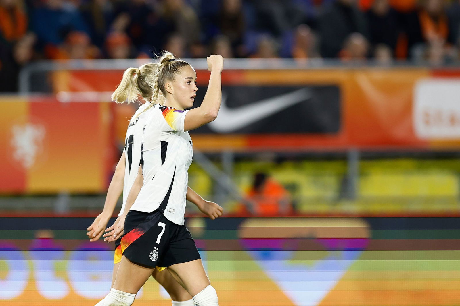 Hat Grund zur Freude: DFB-Kapitänin Giulia Gwinn.