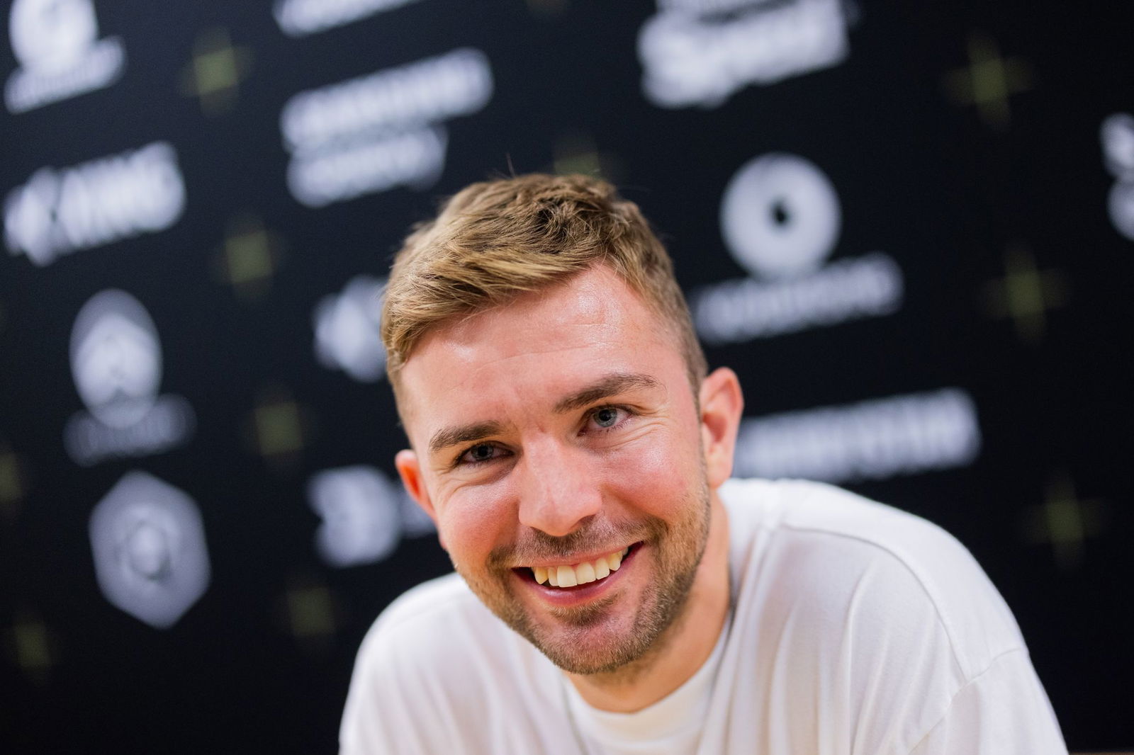 Als Spion in Buchhandlungen unterwegs: Ex-Fußballer Christoph Kramer. 