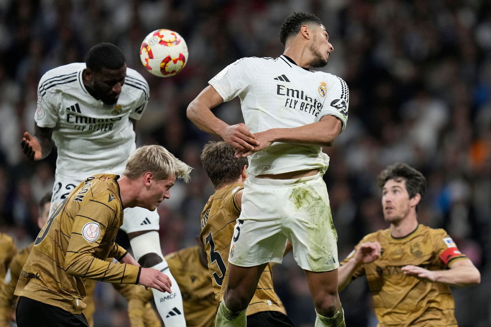 Der Kopfball zum Finale: Rüdiger erzielt für Real das entscheidende Tor. 