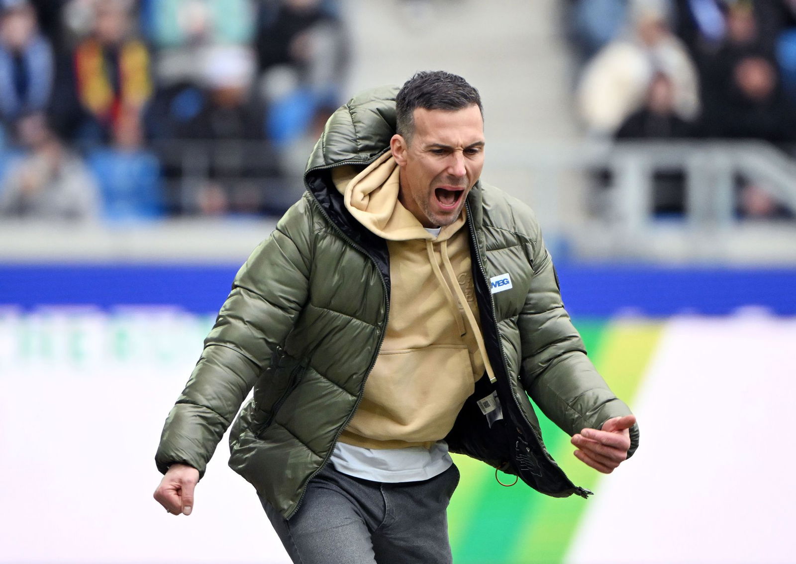 Trainer Christian Eichner und der KSC empfangen am Freitag Hannover 96.