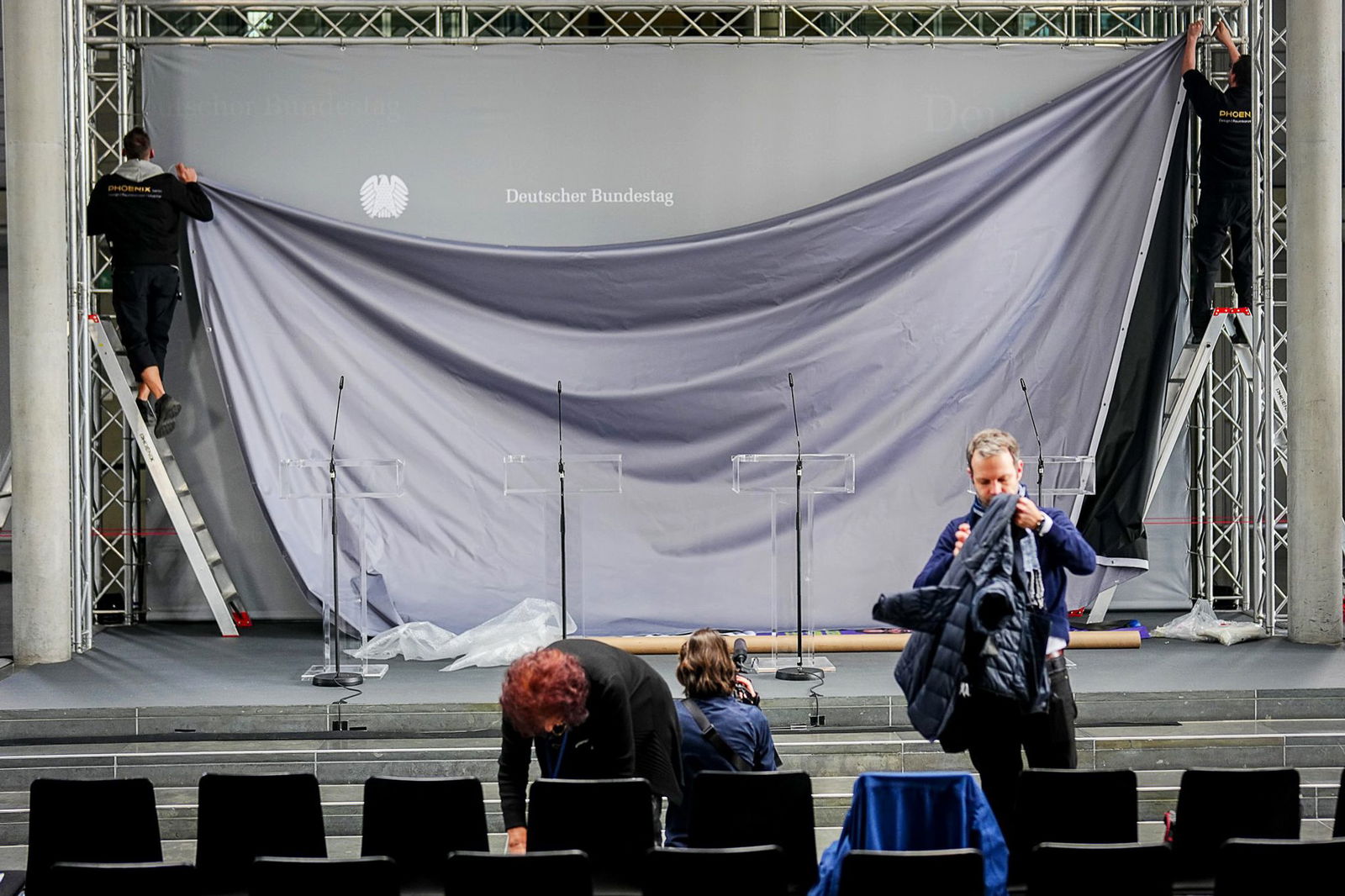 Im Paul-Löbe-Haus soll der Vertrag präsentiert werden.