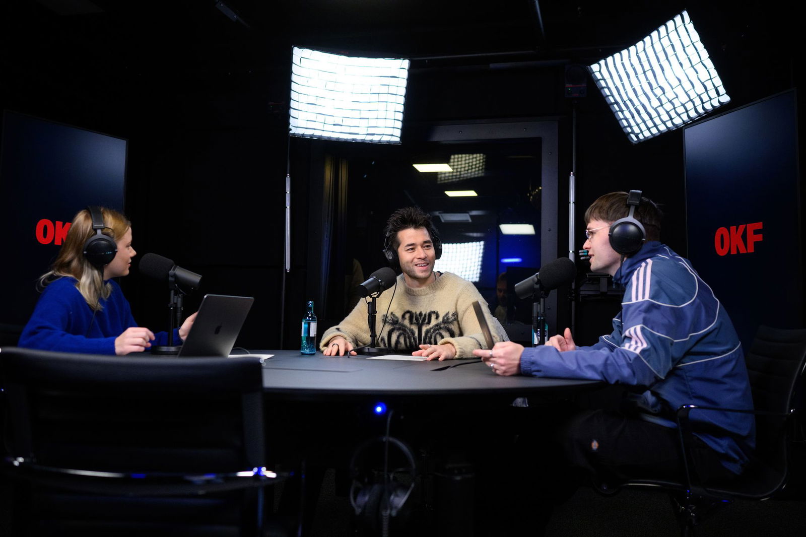 In der Podcastreihe erzählen Prominente von ihren Heimatorten in Ostdeutschland.