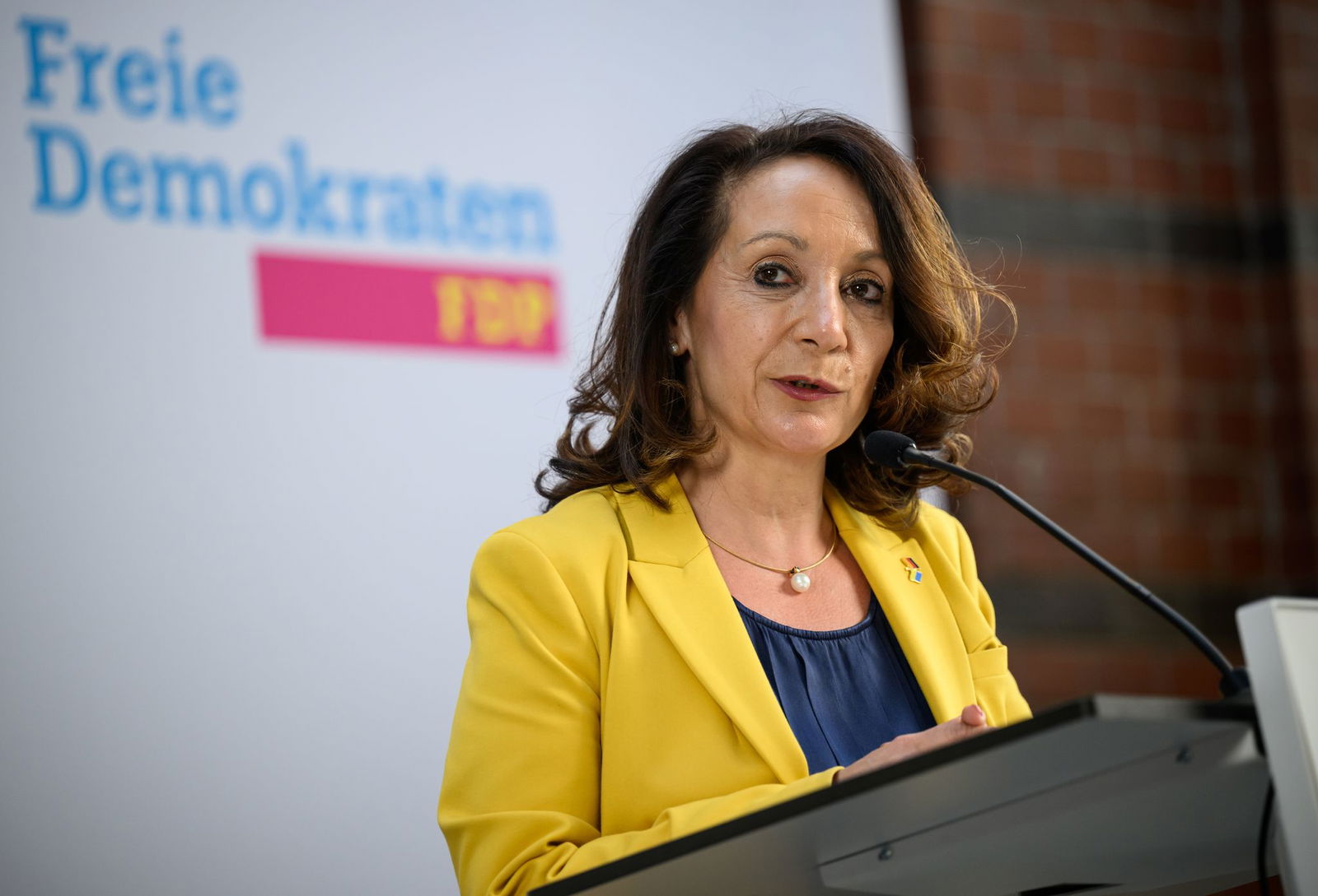 Angelika Hießerich-Peter löst Oliver Luksic an der Spitze des Landesverbands ab. 