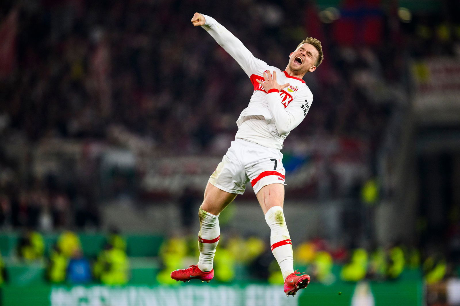  Maximilian Mittelstädt fehlt gegen Bochum wegen einer Sperre.