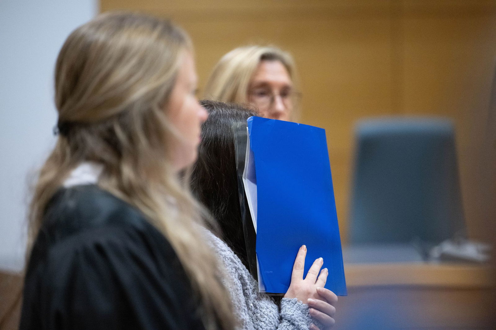 Eine mittlerweile 39-Jährige soll in Heiligkreuzsteinach dabei geholfen haben, ihren 42-jährigen Mann zu töten. (Archivbild)