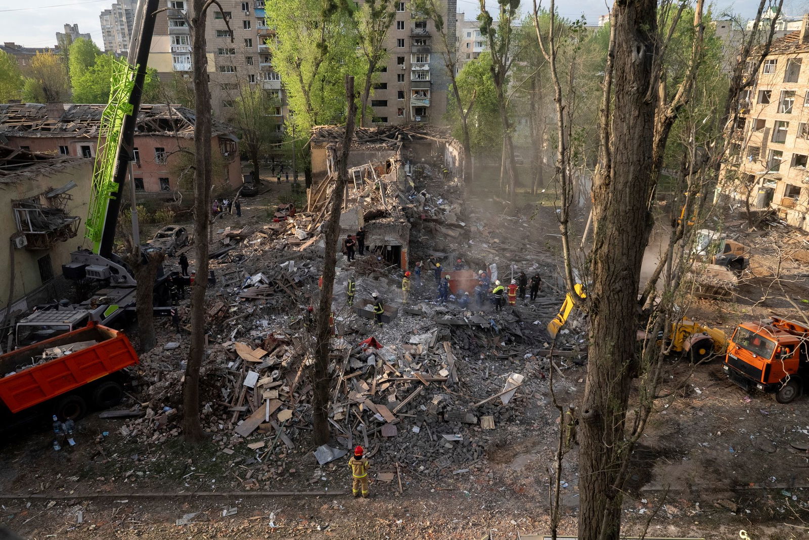 Russland hat die ukrainische Hauptstadt Kiew in der Nacht massiv aus der Luft angegriffen. 