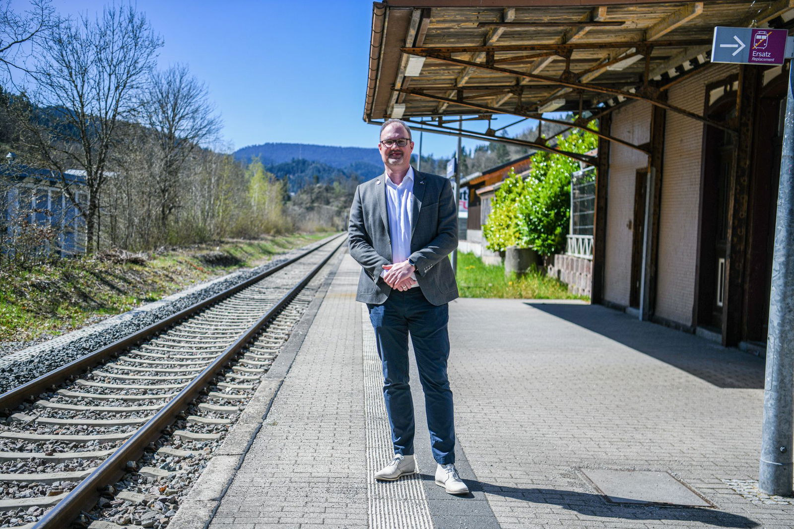 Seit dem neuen Fahrplan halten nicht mehr alle Züge in am Schenkenzeller Bahnhof.