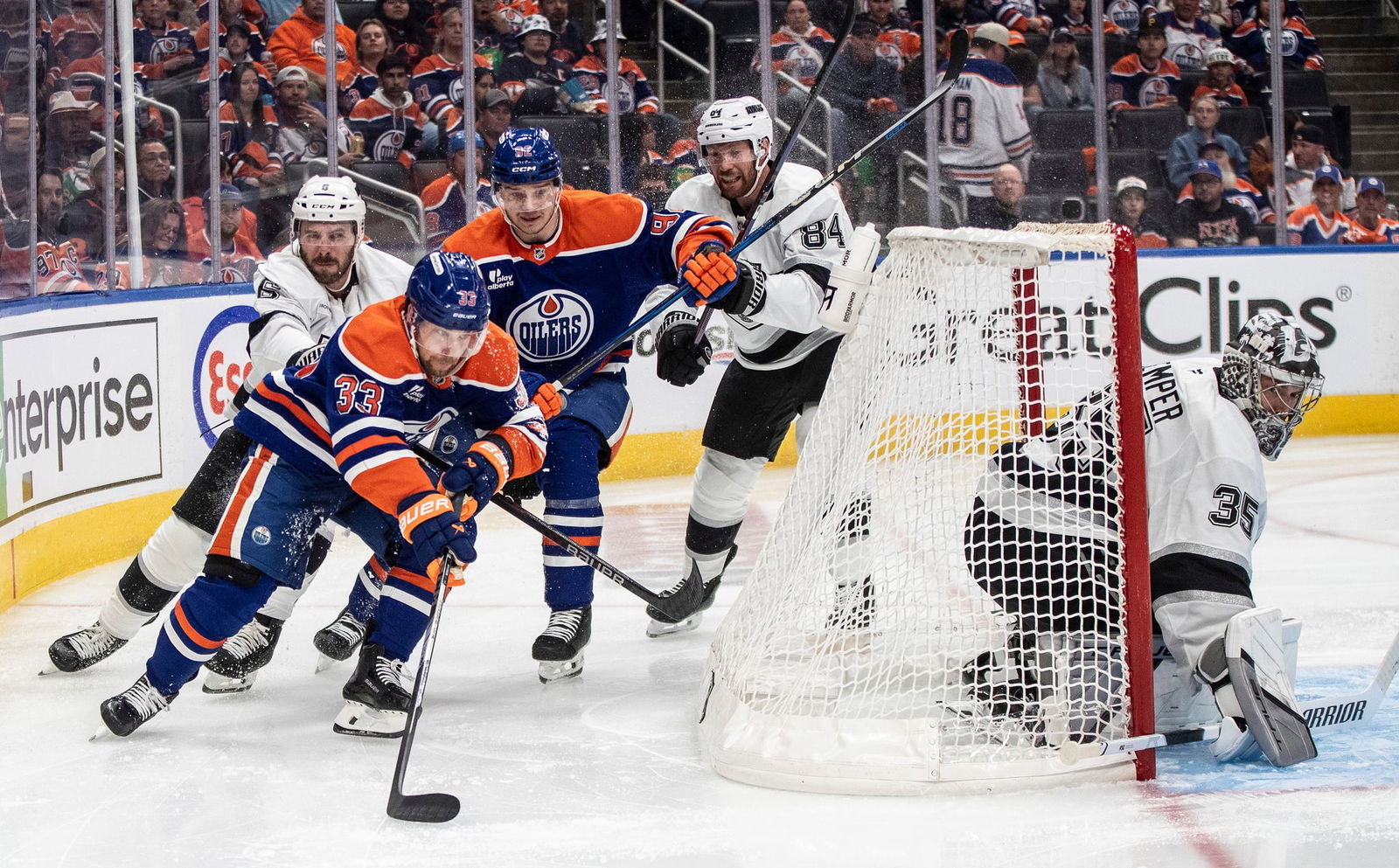 Leon Draisaitl ist Edmontons Matchwinner im vierten Spiel gegen die Kings.