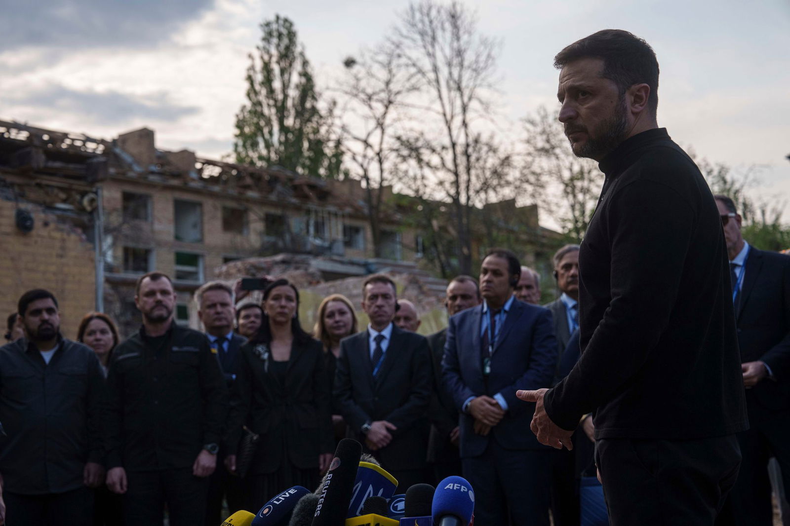 Der ukrainische Präsident Wolodymyr Selenskyj kündigte Treffen an, die eine «Ruhe für die Ukraine» näher bringen sollen.