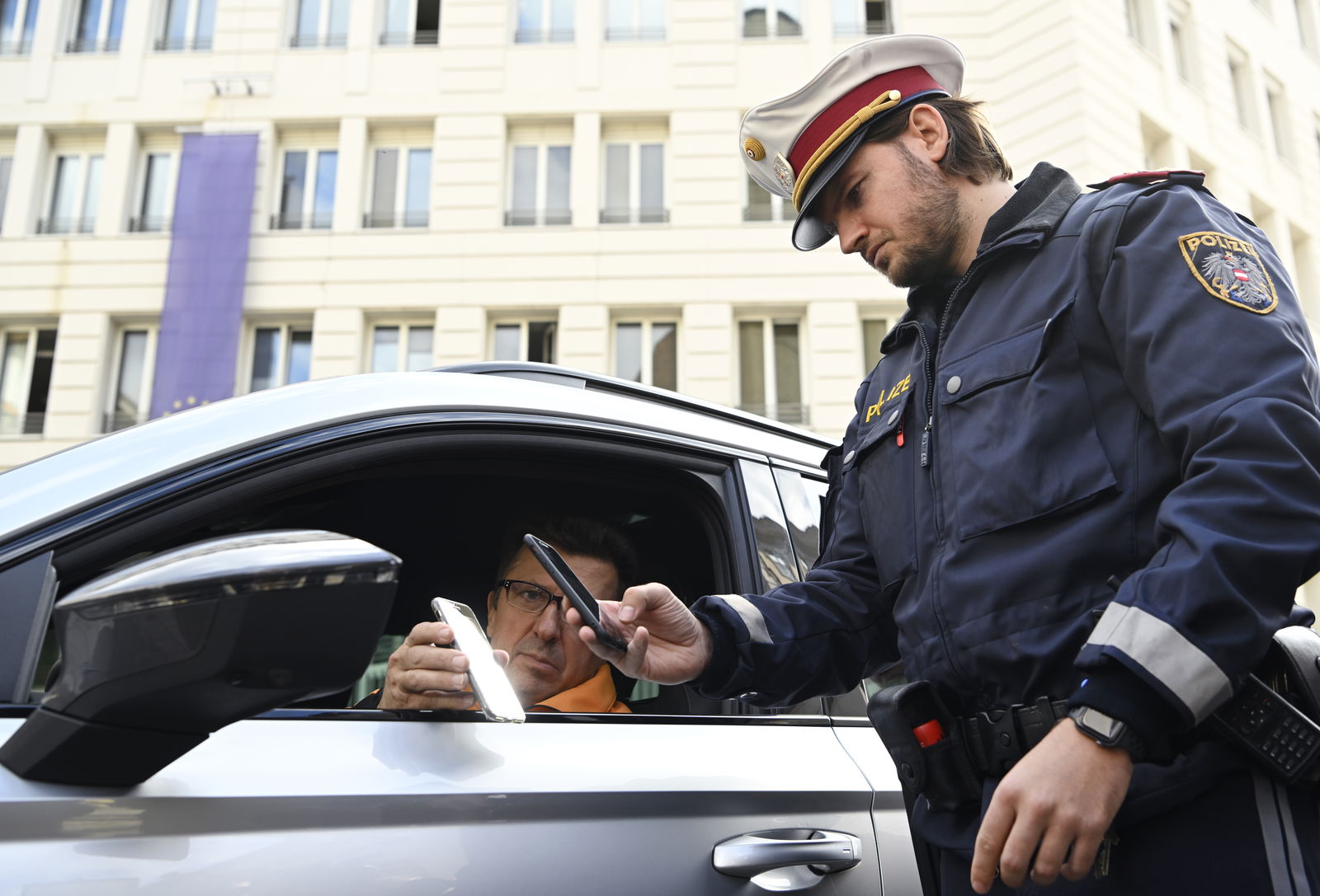 Präsentation des digitalen Führerscheins im Rahmen eines Fototermins am Mittwoch, 19. Oktober 2022, in Wien