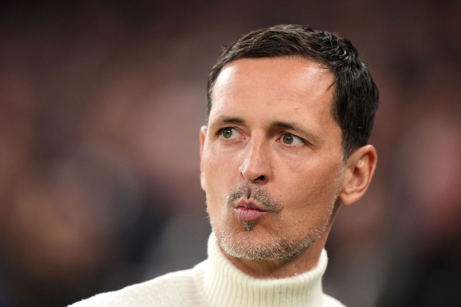 Frankfurts Trainer Dino Toppmöller hat zwischen zwei Tottenham-Spielen Heidenheim zu meistern.