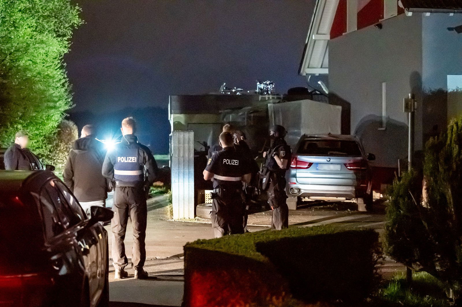 Ein verdächtiges Fahrzeug ist überprüft worden.