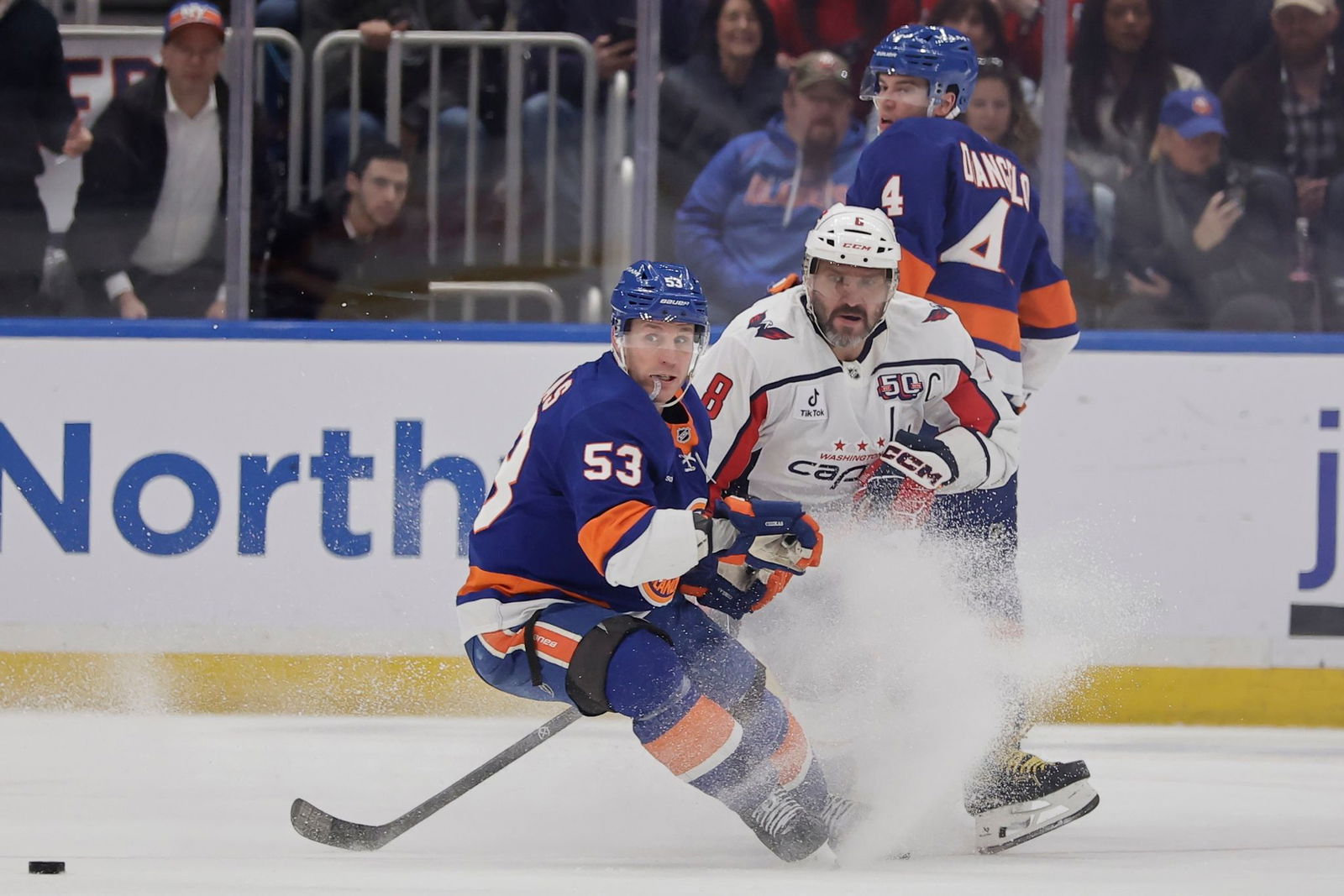 In Aktion: Routinier Owetschkin.