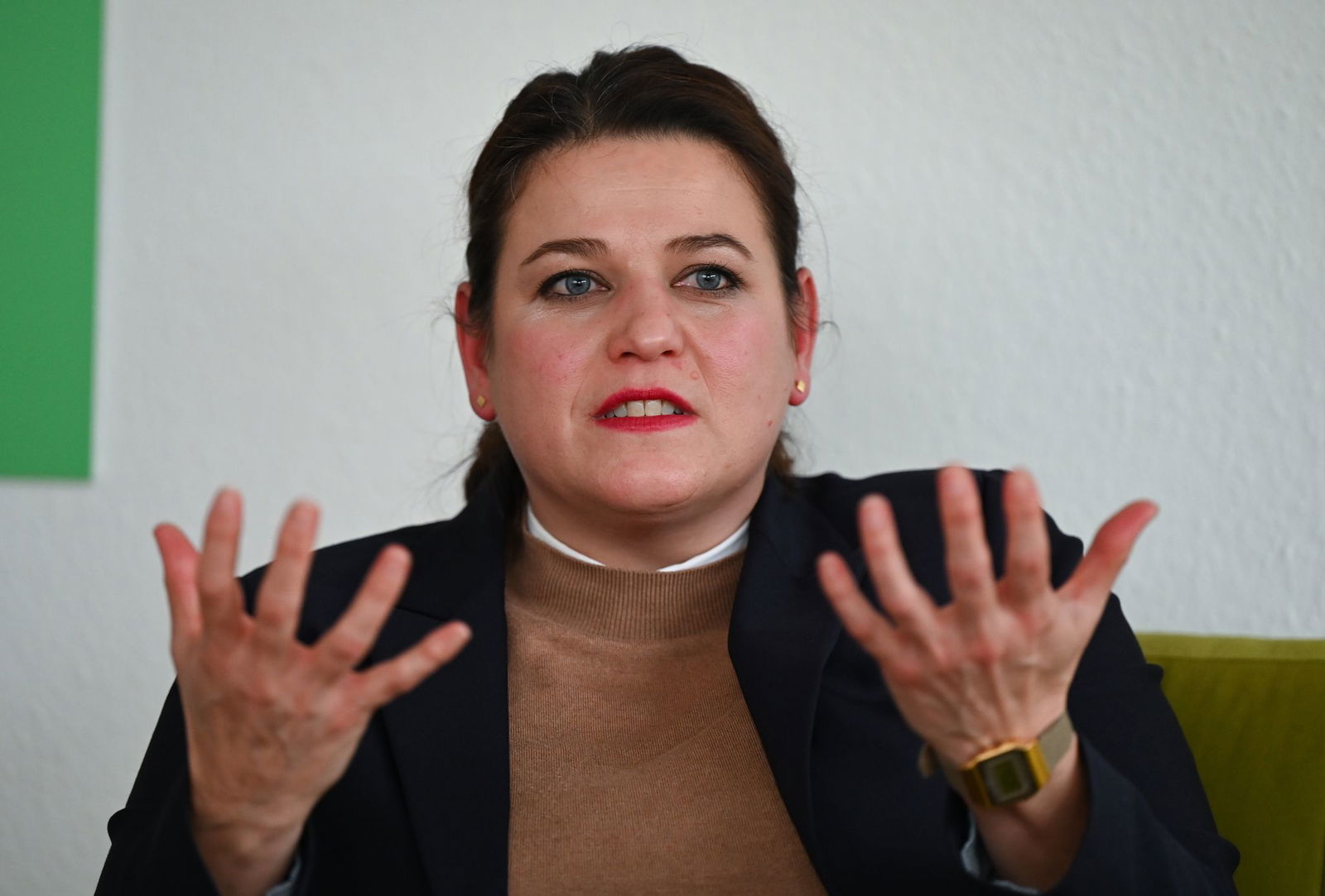 DGB-Bezirkschefin Wingertszahn sagt: Klimaschutzziele ohne Strategie und Konzept schadeten der Wirtschaft und dem Vertrauen der Menschen in politische Entscheidungen. (Archivfoto)