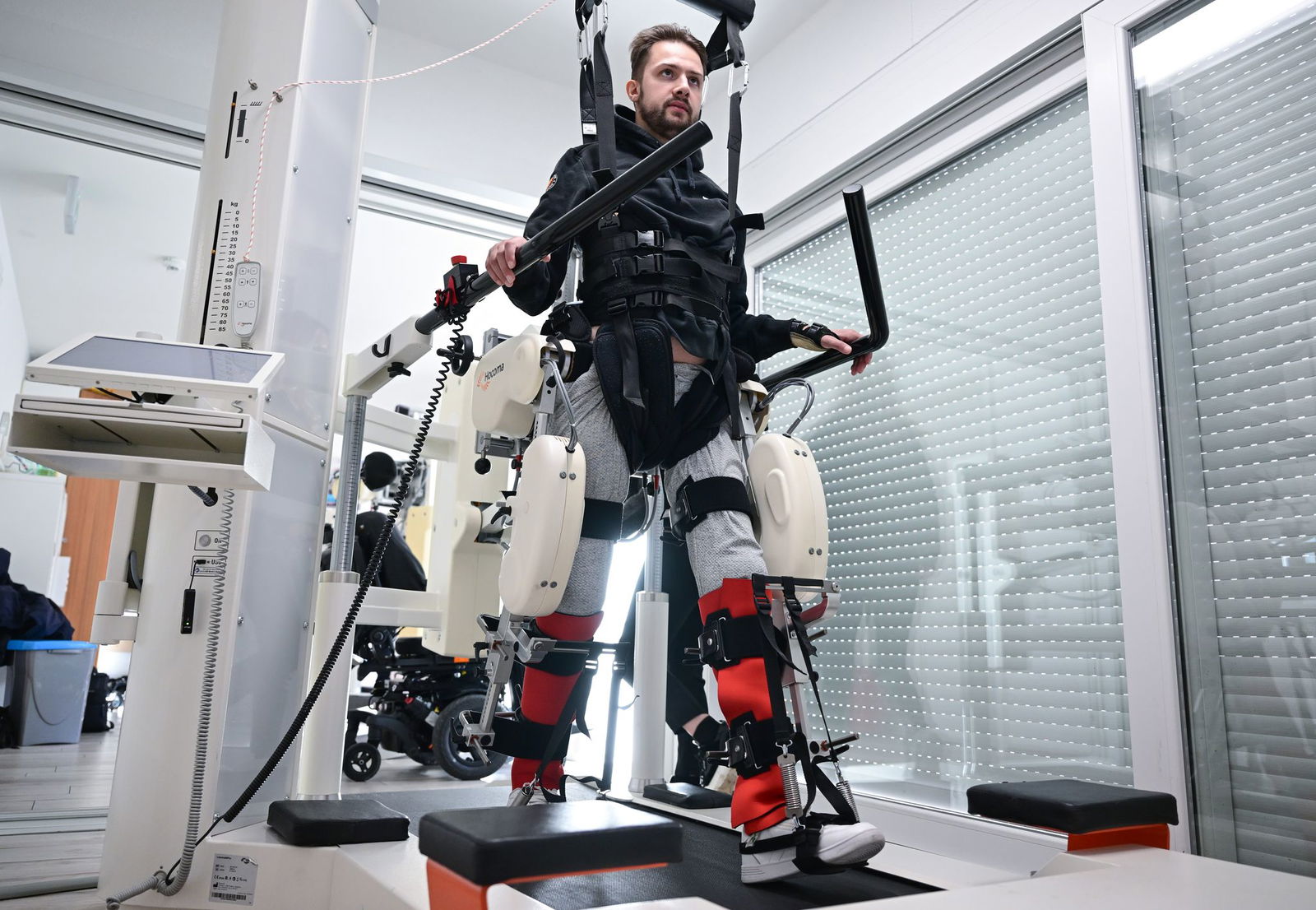 Mike Glemser fordert von seinem damaligen Gegenspieler Schmerzensgeld.