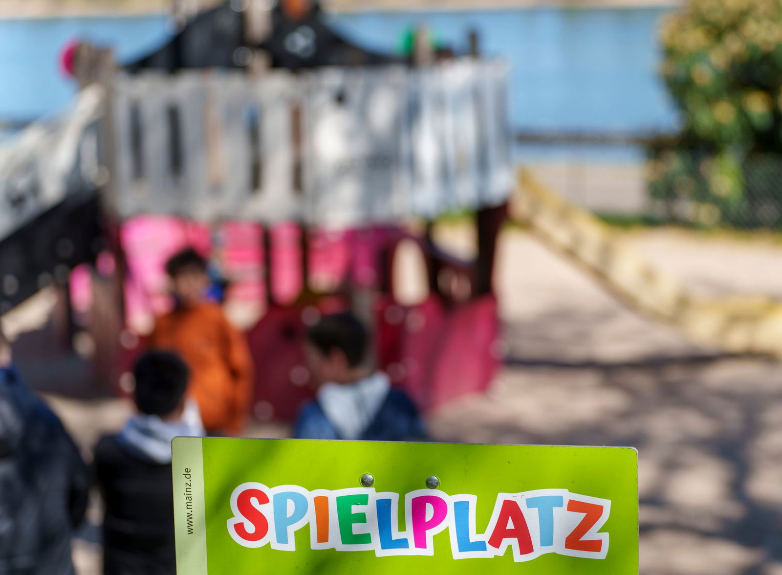 Spielplätze sind wichtige Orte für Bewegung und Begegnung. (Archivbild)