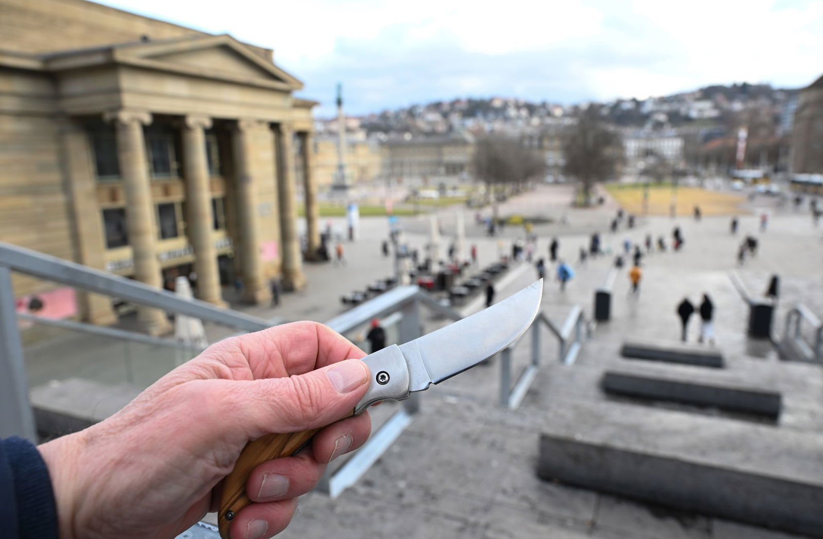 Die Messerkriminalität im Land wächst - und die Politik ist besorgt. (Symbolbild)