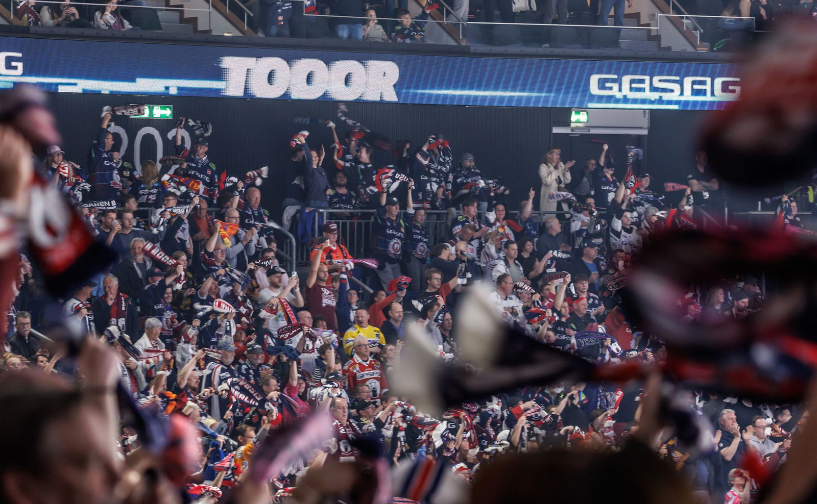 Tor um Tor in der Uber-Arena: Die Eisbären sind zum elften Mal deutscher Meister