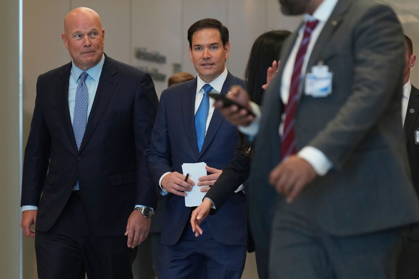 Schlug bei seinem ersten Nato-Treffen in Brüssel einen vergleichsweise moderaten Ton an: US-Außenminister Marco Rubio.